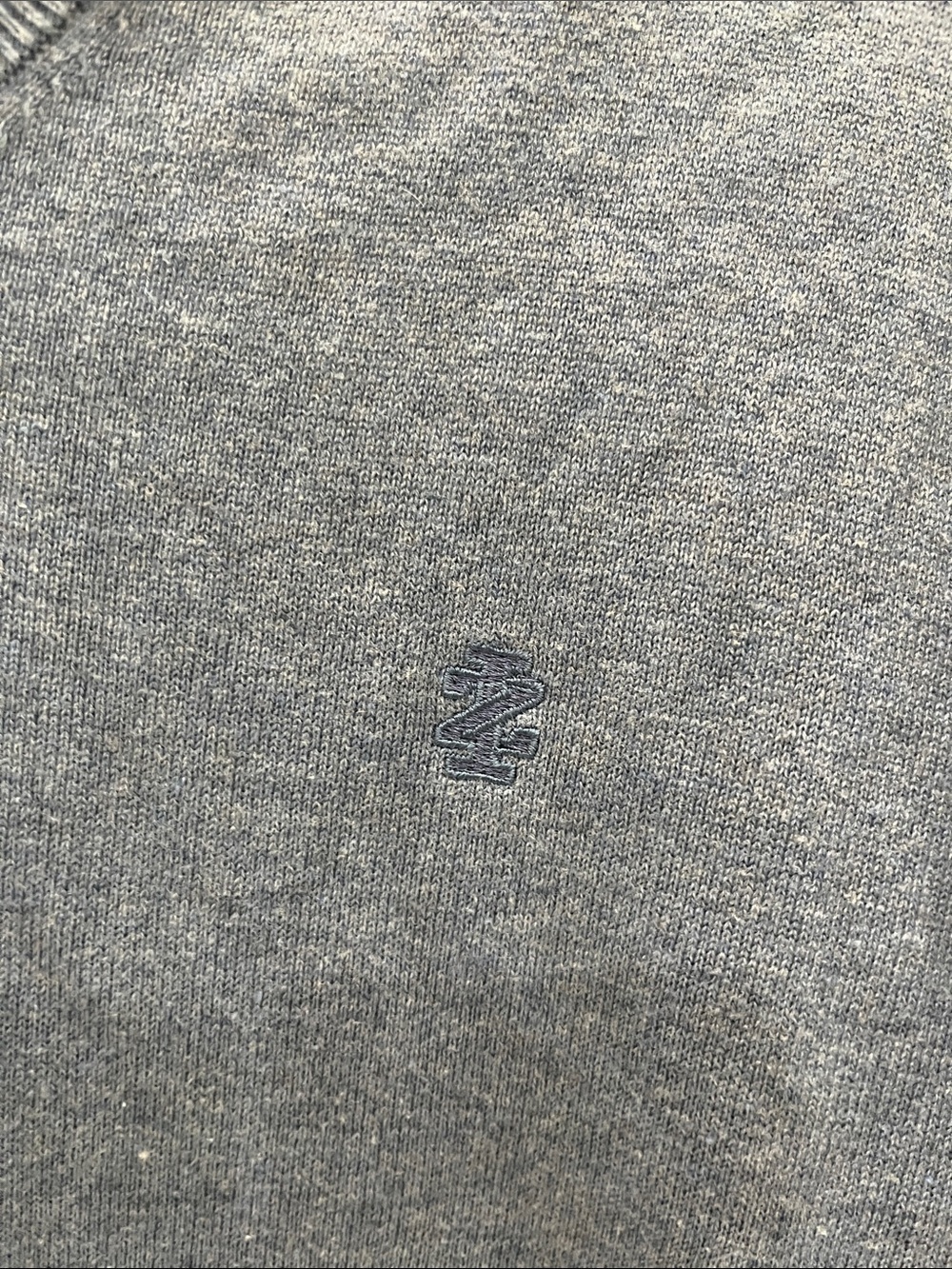 Izod Men’s V-Neck Sweater in Slate Blue size XL 100 % cotton - Picture 4 of 7